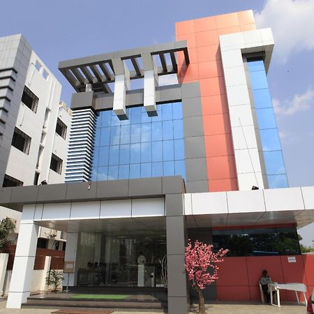 Hotel Sai Mahal Shirdi Exterior photo